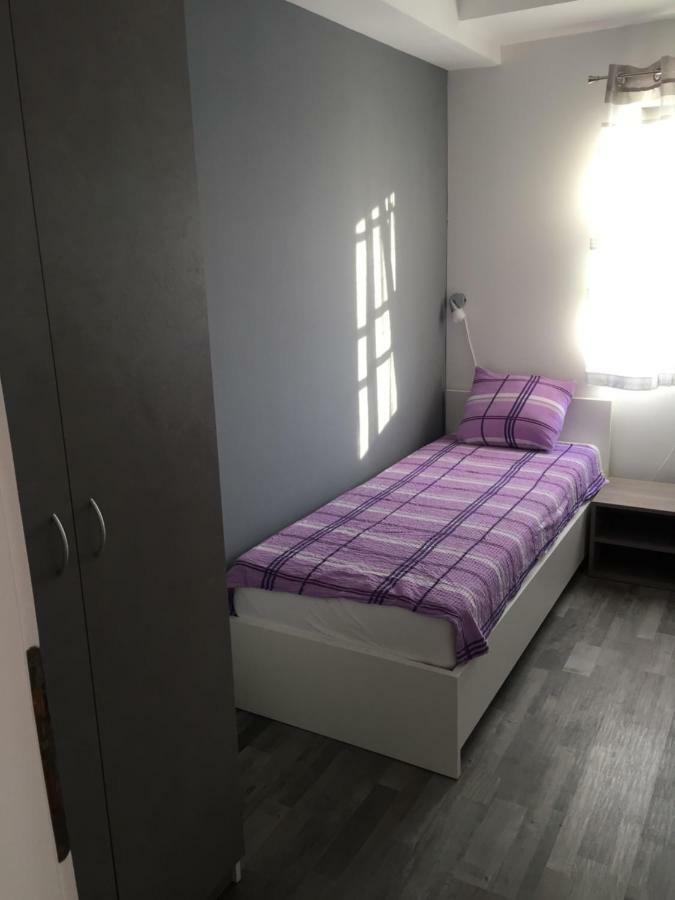 Apartmani Verica Karlobag Eksteriør bilde